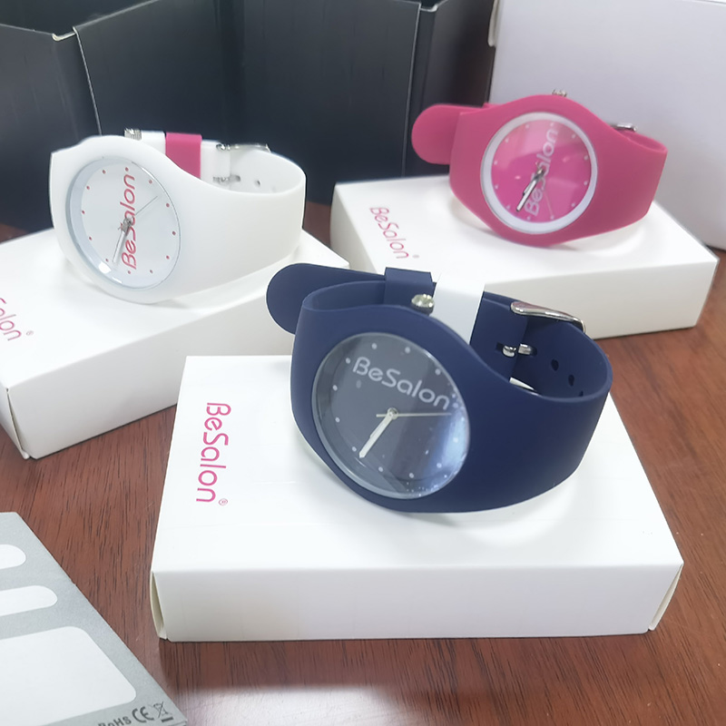 运动手表是专为运动爱好者设计的手表